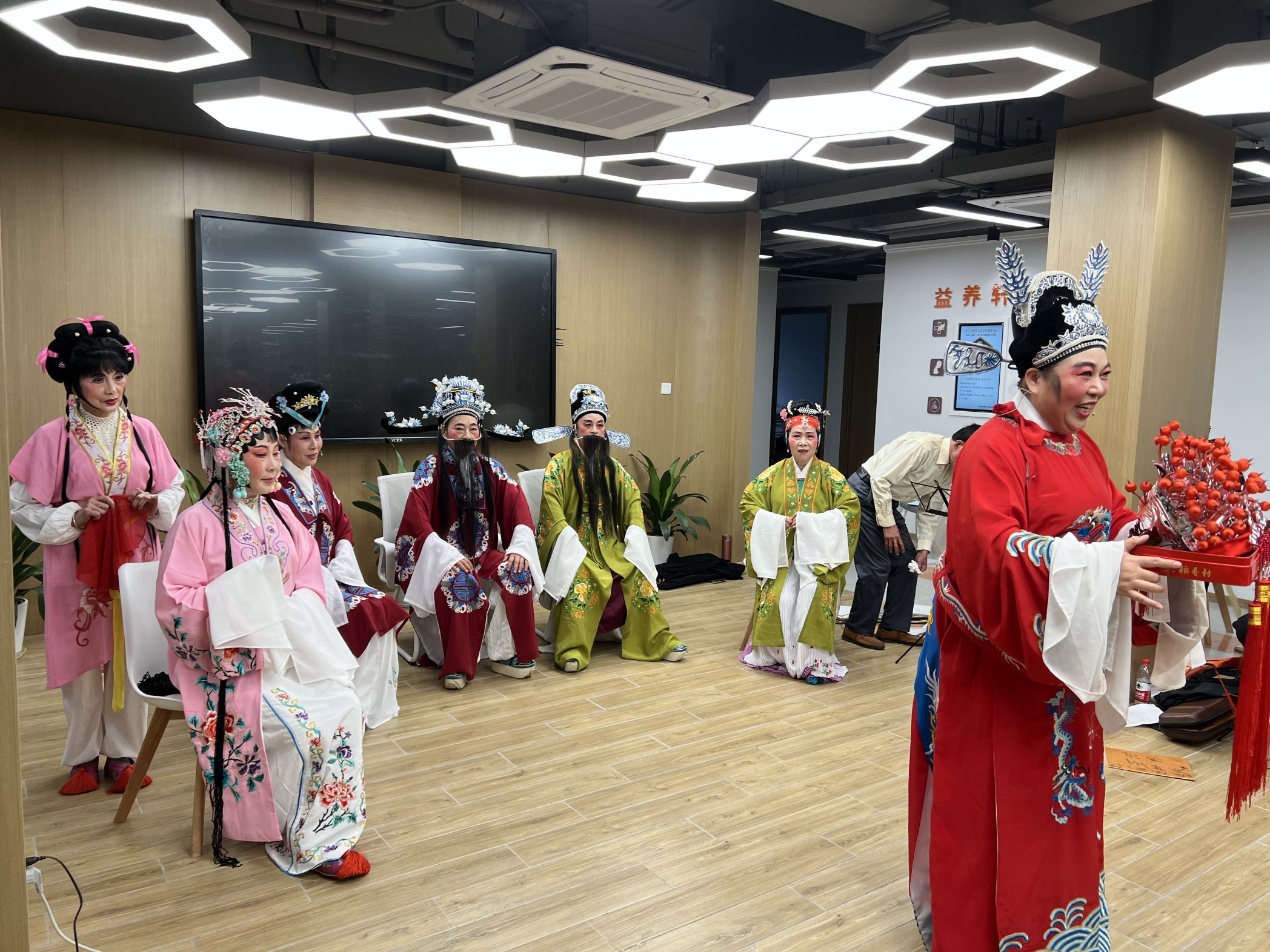 微信图片_202111031715032.jpg